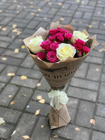 Букет цветов из: Розы в Богатых Сабах